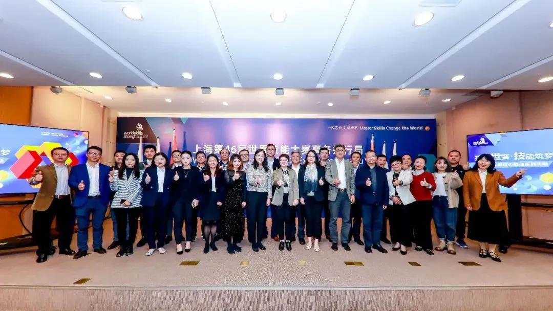 1635150325104218.jpeg 3.jpg